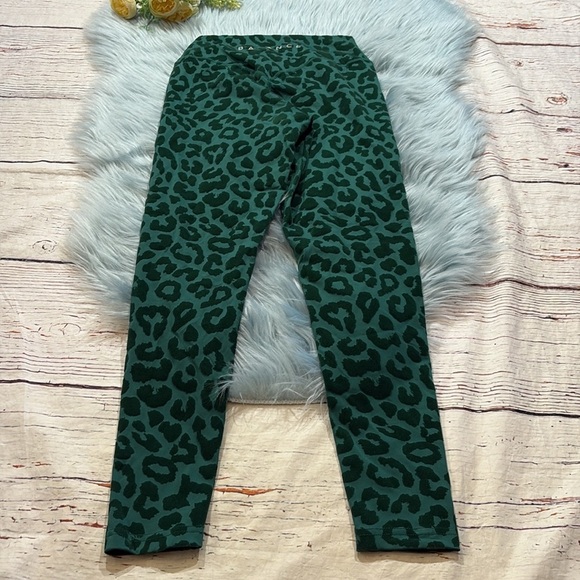 Balance Athletica Lux Panther Velvet Green Leggings sz S - Picture 7 of 8